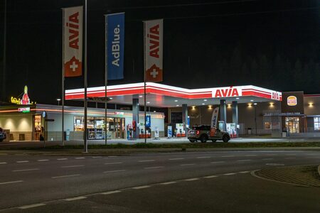 AVIA Tankstelle Fast Drive Bremgarten 